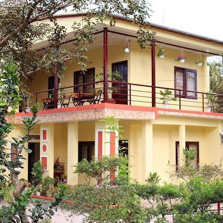 Nguyet Que Homestay & Tours Ben Tre Exterior foto