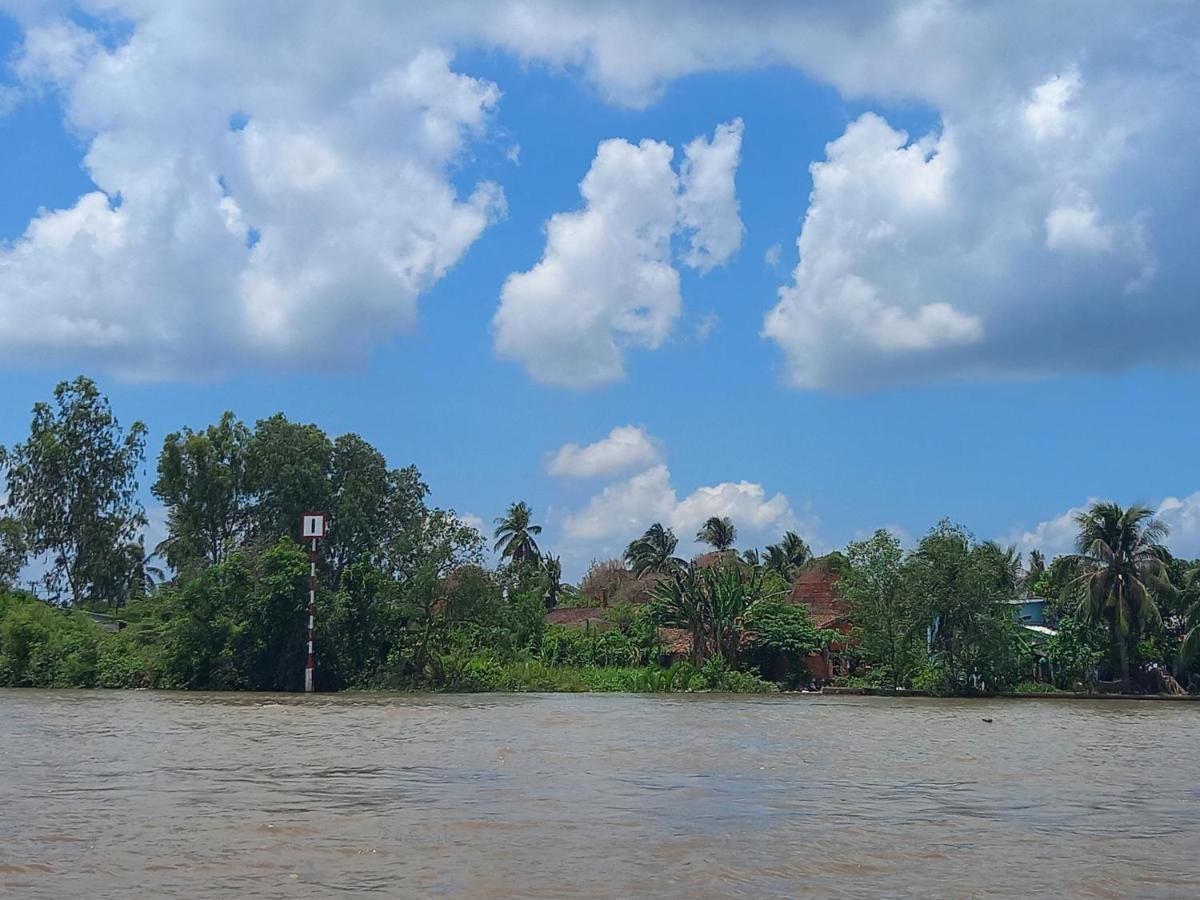 Nguyet Que Homestay & Tours Ben Tre Exterior foto